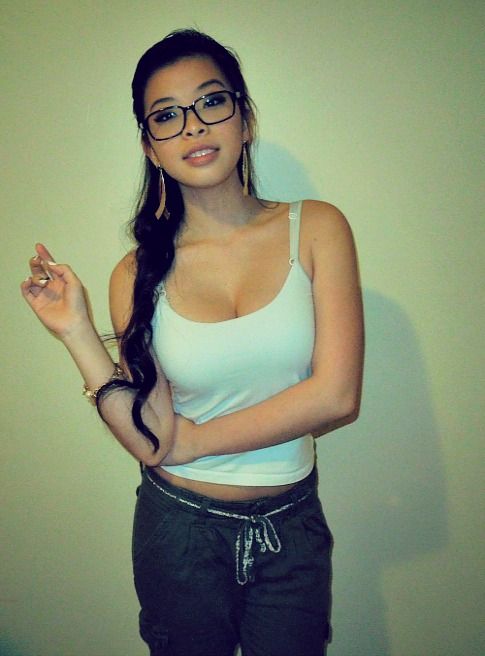 Photo Bigboobs, Toket Gede, Tetek Montok, Foto Cewek Seksi, Sexy...