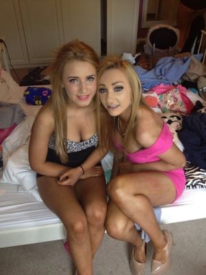 stupidaddictheadedfortrouble: cantstopstroking3: You can&#8217;t help yourself stupidaddictheadedfortrouble can you? I can&#8217;t. I am a lost broken soul cantstopstroking3. You are helping speed my ruin.