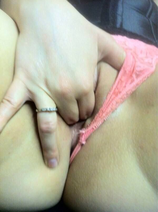 Young sister masturbating her Indian pussy