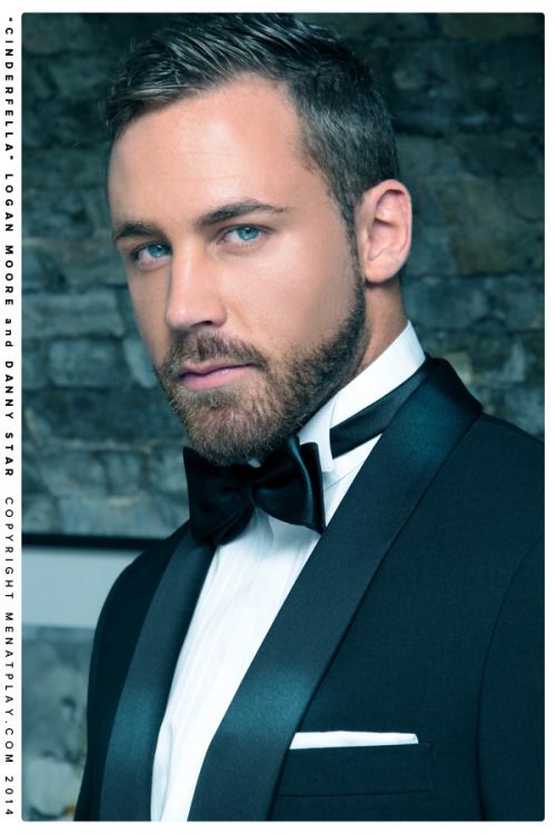 Reblog: sammmybutler:
Cinderfella starring Logan Moore &...
