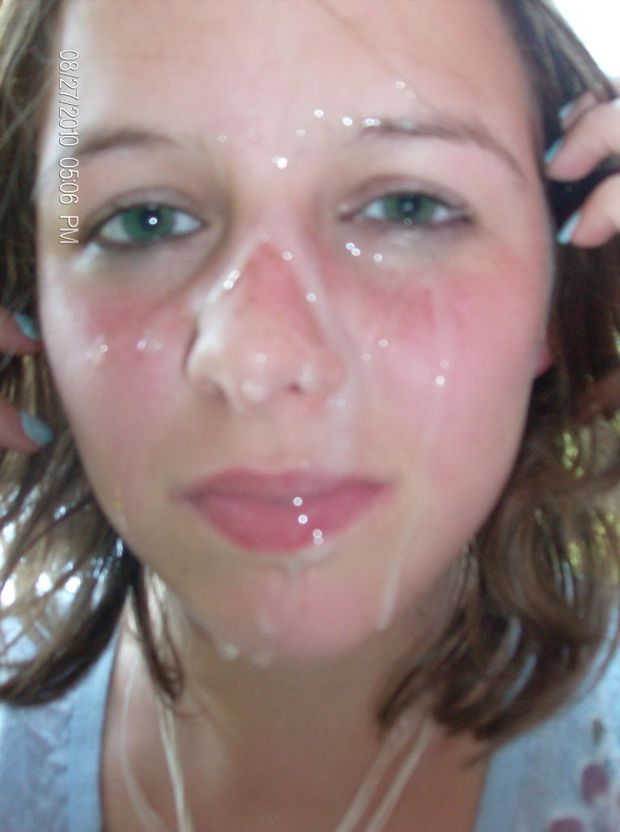 Horny Cumshot Girl