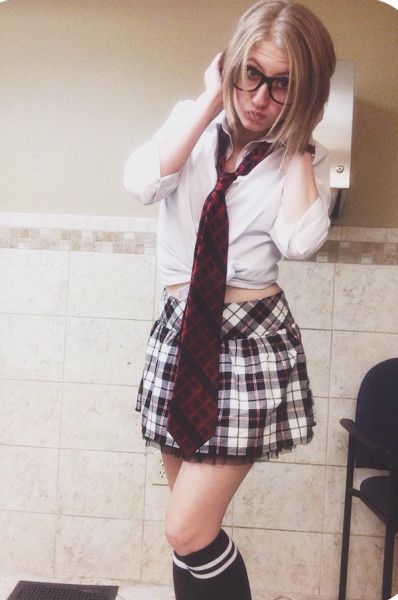 Bespectacled Beautie