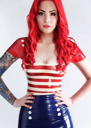 Naked Emo Scene Goth Girls Showing Off 092