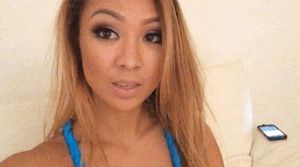 Janis Tru on FYUSE App. Bigboobs, Toket Gede, Tetek Montok, Foto...