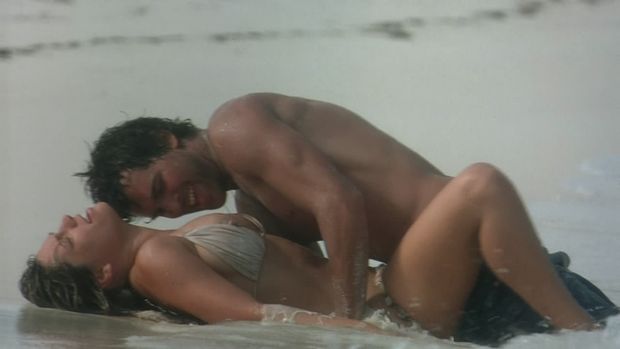 Kelly Brook sex on the Beach