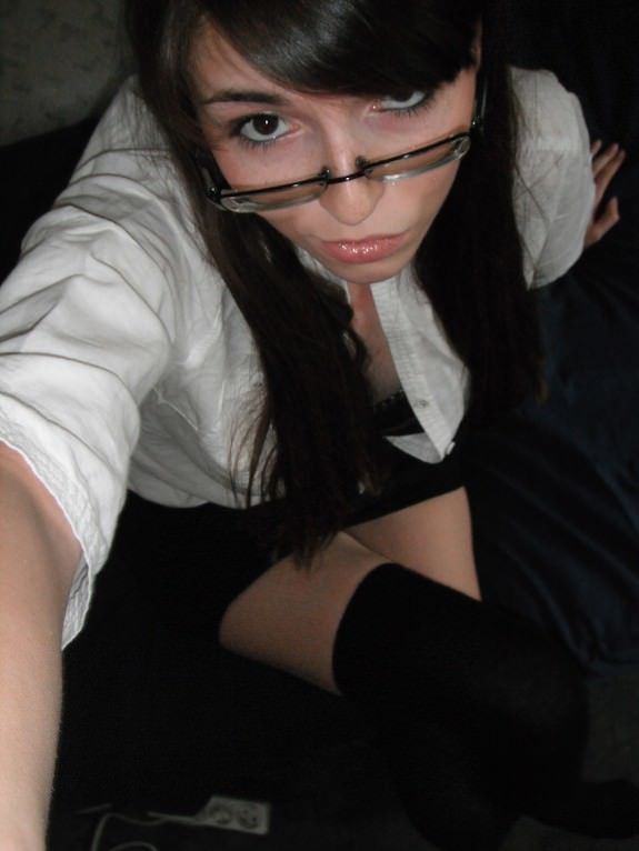 Pic from the foreplay, unzipping the pants