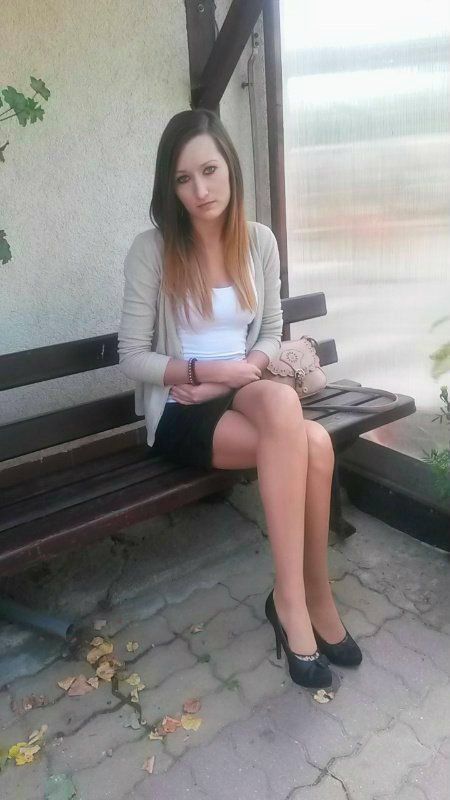 Sexy chick at the bus stop
