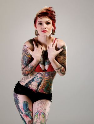 Sexy Tattooed Bitches 210