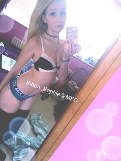 i-hate-the-beach:
xoxo