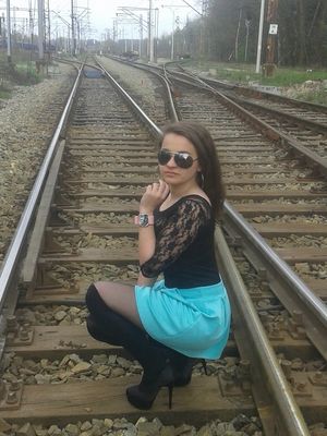 The dream of every rail-employee. Horny young chick on a desolate track