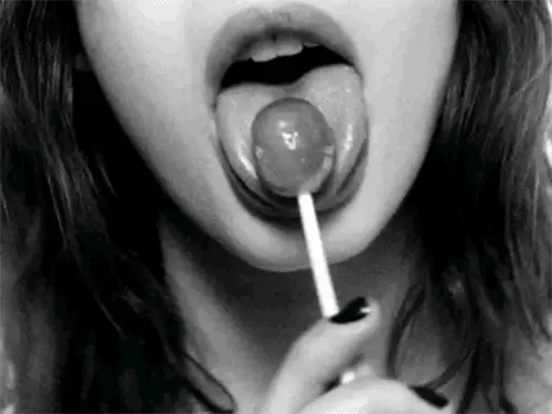 hot lips sucking a lolipop