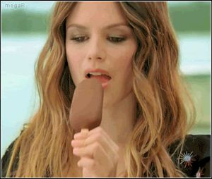 rachel-bilson-enjoy...