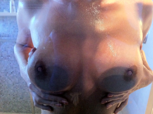 Hot and Sexy Full Big TIts