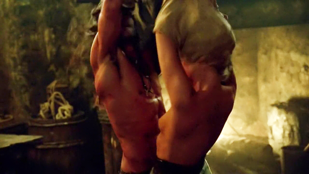 Hannah_new-nude-black_sails-S02E03-01