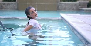 Horny girl need a Big cock