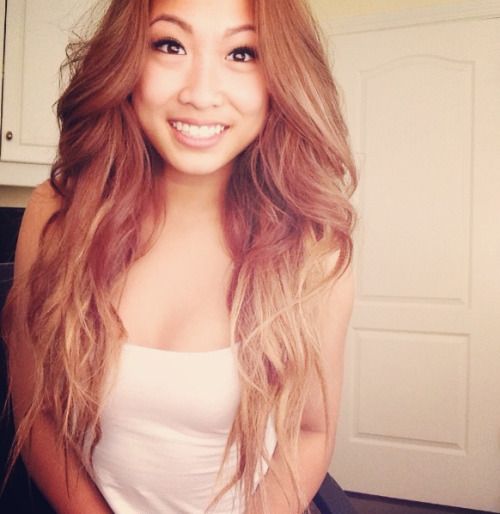 hey-therediane:

Just wanna stay here foreva Bigboobs, Toket...