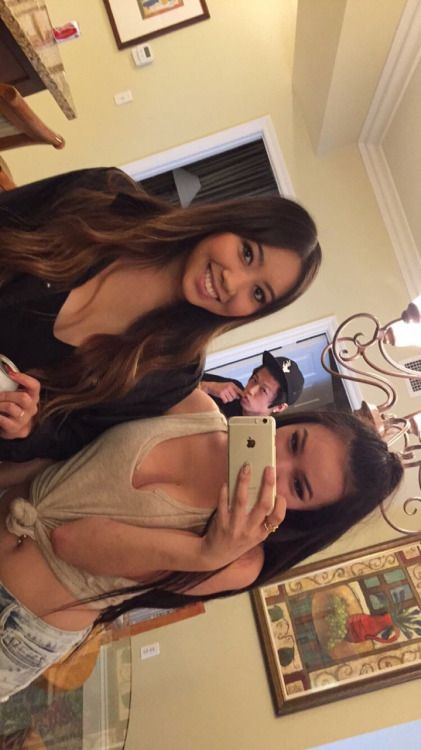 10-wolves:

last night before i fucking died  Bigboobs, Toket...