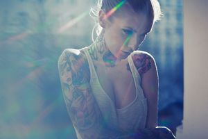 Sexy Tattooed Bitches 018