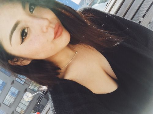 kairechu:

This week can’t go by any slower Bigboobs, Toket...