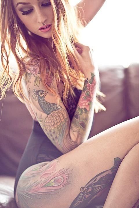Sexy Tattooed Bitches 057