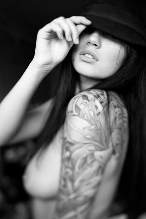 Hot Tattoed Girls 059