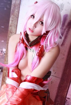Sexy Pink Anime Cosplay