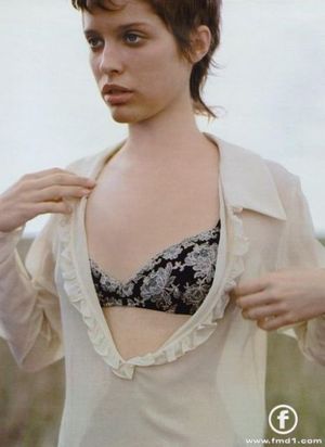 Audrey Marie Anderson bra