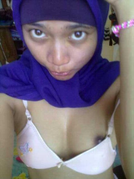 Toket ABG Jilbab Bugil If you want to see all about Foto Bugil,...