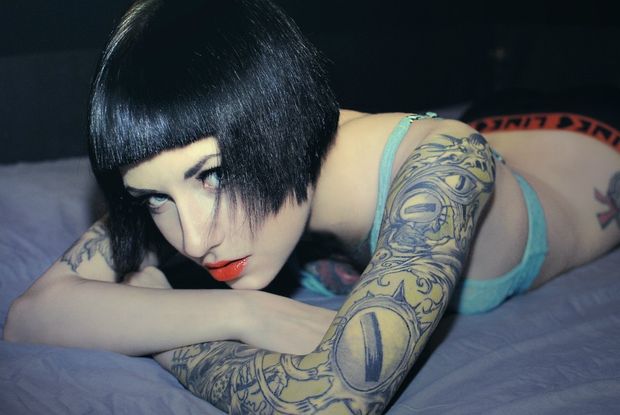 Hot Emo 02406018