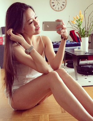 Hot HD Japanese Slut XXX Pic - sexfetch.com