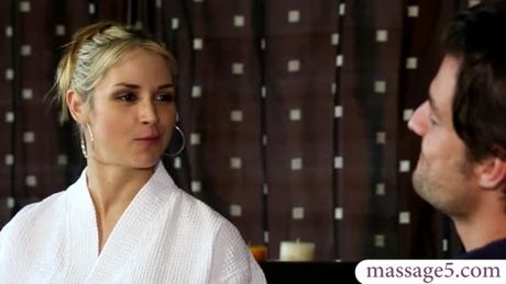 Hunky dude nuru massage by his Auntie