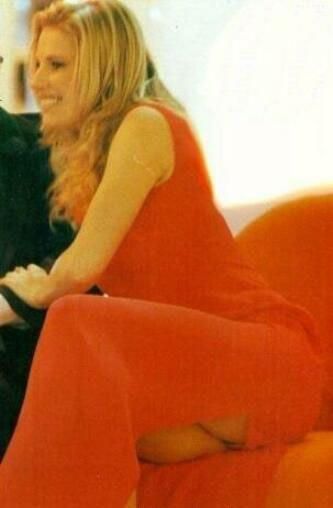 upskirt