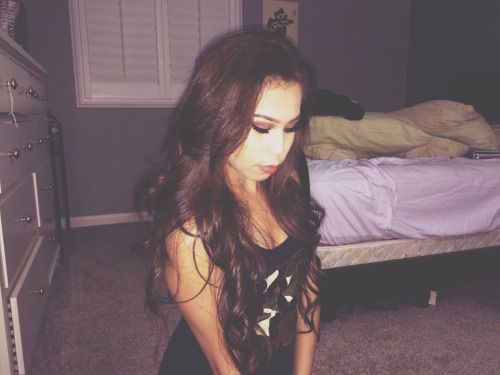annavay.tumblr.com
IG: annavay.jpgteamasiangirls.tumblr.com...