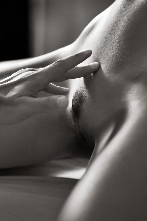 she is very erotic and sexy girl who wants a good fuck