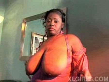 Lovely Libra - Solo BBW video