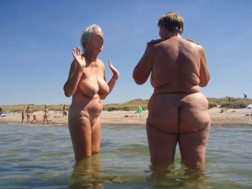 Follow: nudist-beach-voyeur