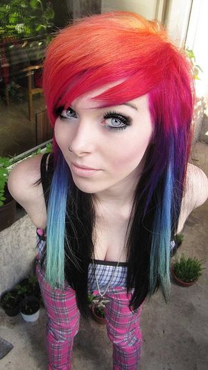 Ira Vampira. I like her hair.