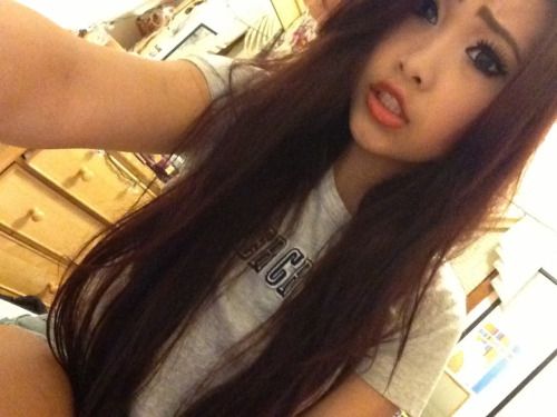 abbykaleeleee:
Black head . Bigboobs, Toket Gede, Tetek Montok,...