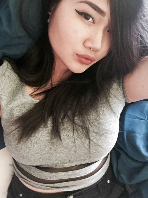 trucphoung:

iphone fade filter… Bigboobs, Toket Gede, Tetek...