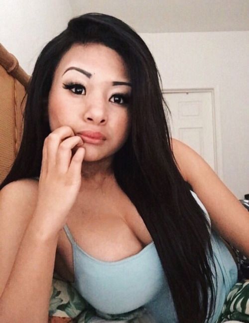 cremedelachanny:

Hi.