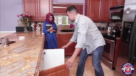 Watch how this busty arab teen Ada gets to mend her mess to her friends house when she broke something in the kitchen She offered her pussy.