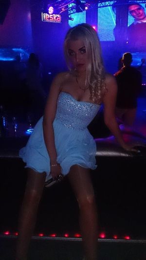 Easy, tipsy and horny, perfect combination