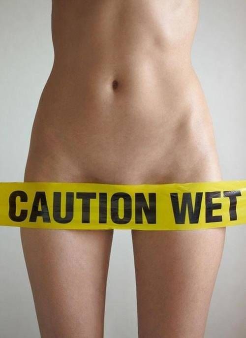 CAUTION WET