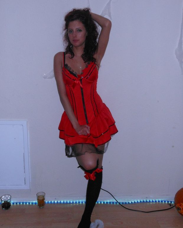 Costume party? Outfit it's obvious, slut-outfit