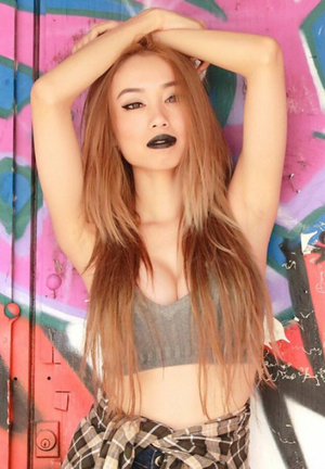 Sexy Asian Galleries