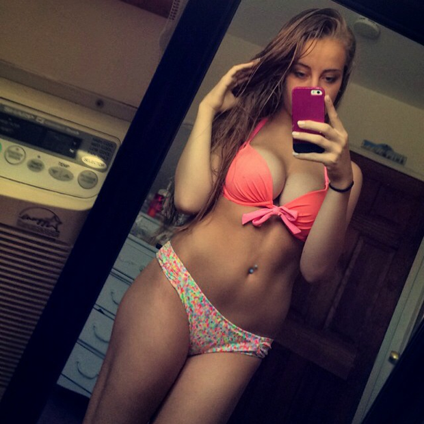 Thick selfie