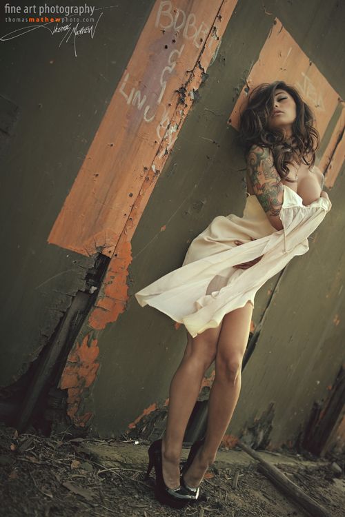 Sexy Inked Girls 383
