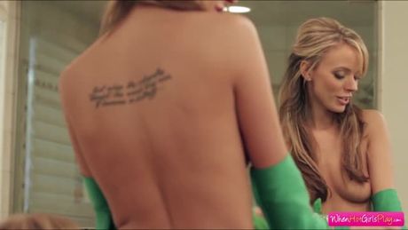 Horny lesbian couple Ash Hollywood and Pristine Edge rush to bathroom to change dress but both change their minds.