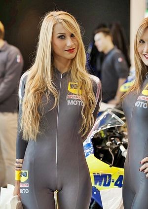 Admirable rubia amateur en admirable amateur imagen