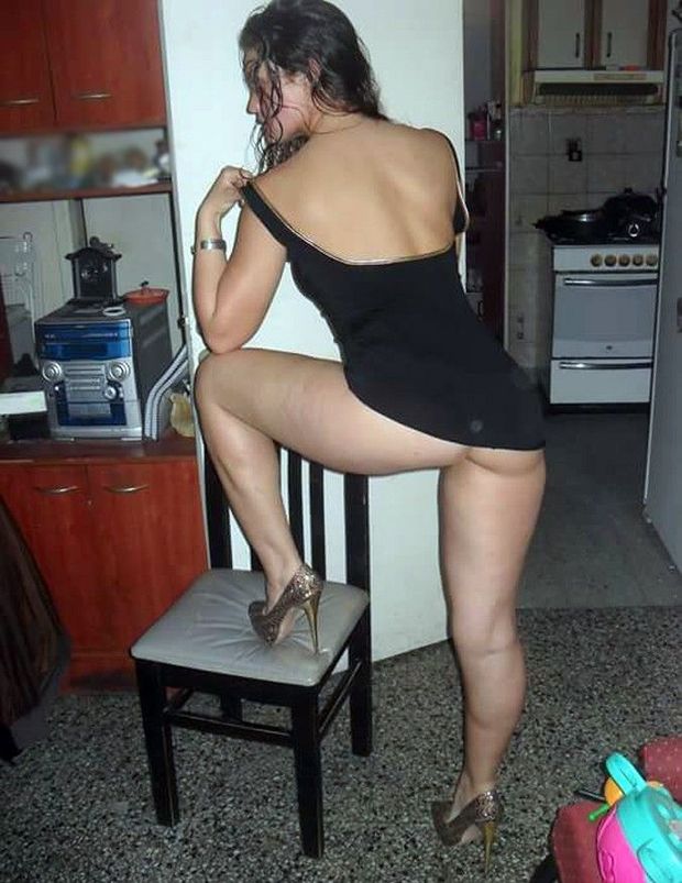 Sexy ass upskirt at home
